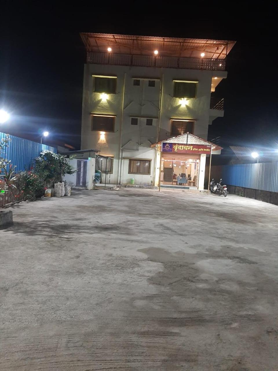 Blue Bell Homestay Lonavala Exterior foto
