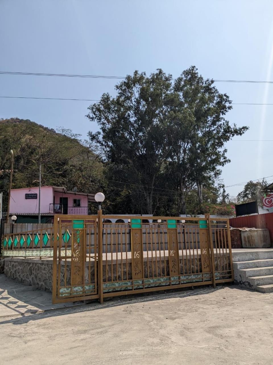 Blue Bell Homestay Lonavala Exterior foto