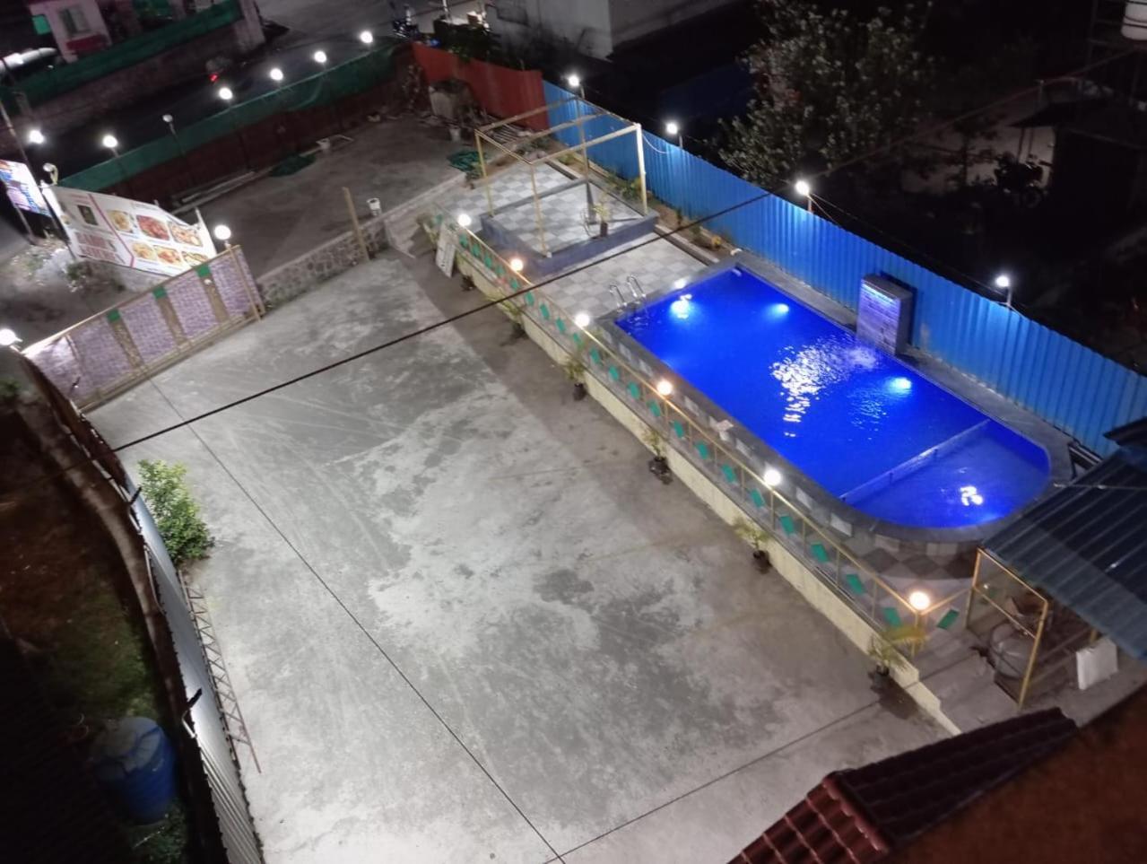 Blue Bell Homestay Lonavala Exterior foto